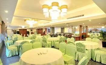 Gucheng  Luanchuan Re-Channel Ferry Lake Hotel מראה חיצוני תמונה