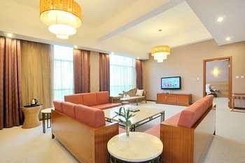 Gucheng  Luanchuan Re-Channel Ferry Lake Hotel מראה חיצוני תמונה
